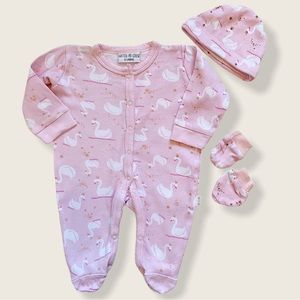 Watch Me Grow Pink Swan Princess Print Sleeper with Hat and Mitts 0-3 Months